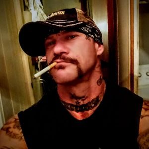 Meet your Posher, Troy